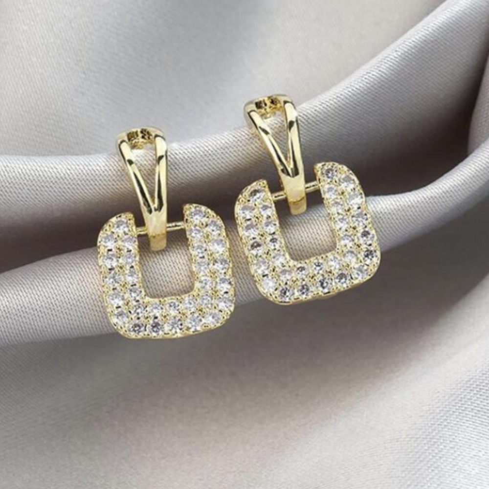 UHAVIT Fashion Jewelry Trendy Geometric Square Earrings